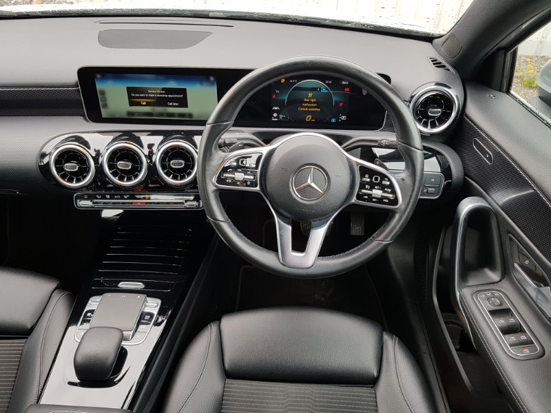 Used Mercedes-Benz A-Class 2018 for sale - 76301696: Photo 2