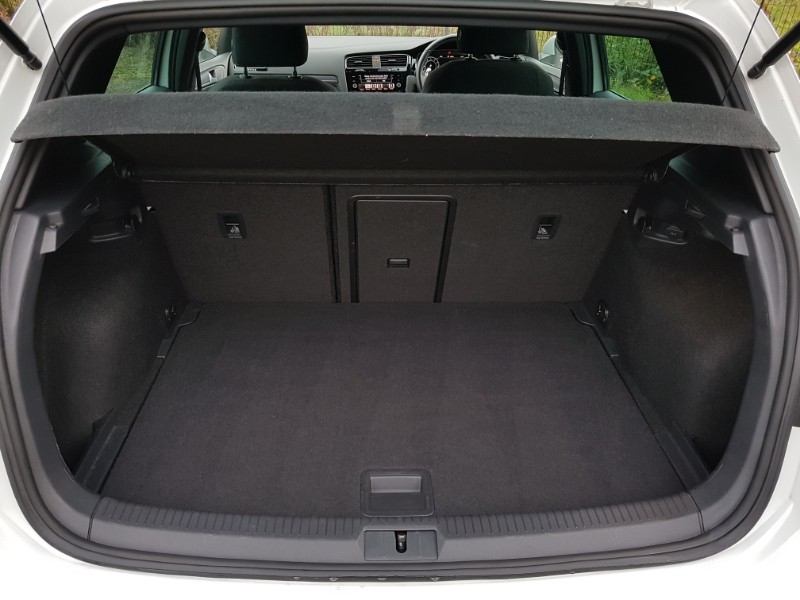 Used Volkswagen Golf 2020 for sale - 76721992: Photo 8