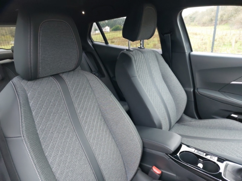 Used Peugeot 2008 2024 for sale - 77837735: Photo 13