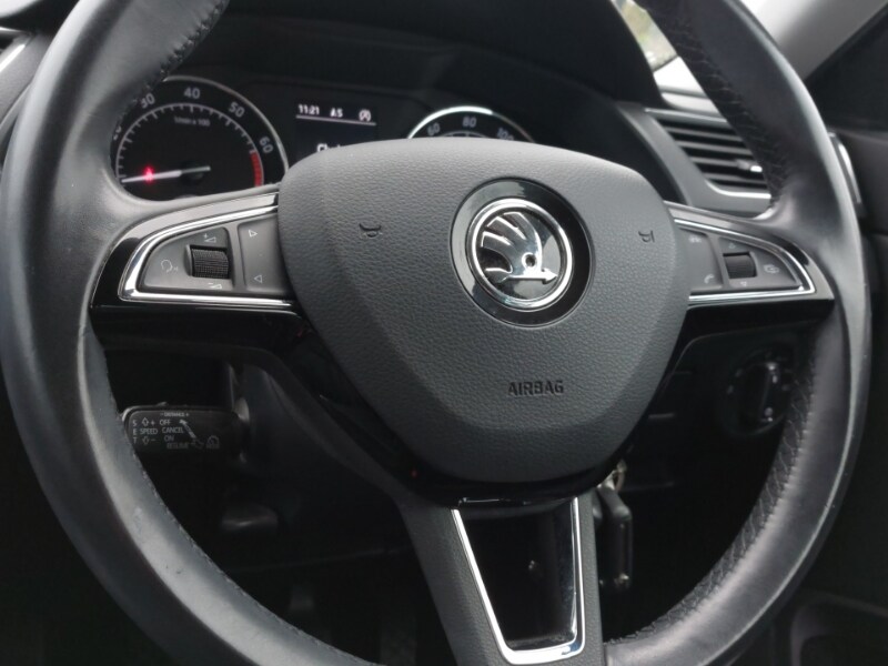 Used Skoda Superb 2018 for sale - 77419242: Photo 11