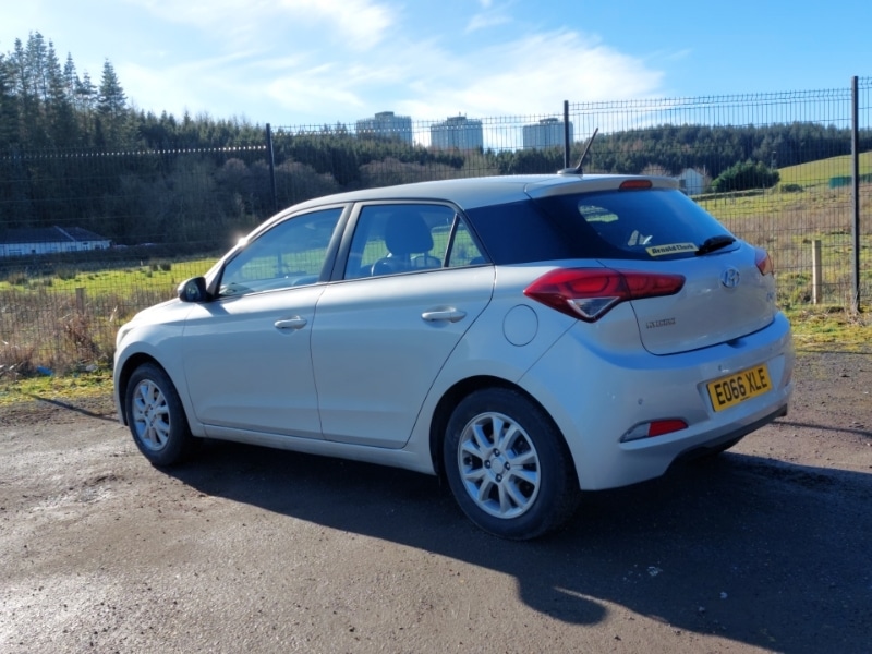 Used Hyundai i20 2016 for sale - 77543975: Photo 3