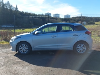 Used Hyundai i20 2016 for sale - 77543975: Photo