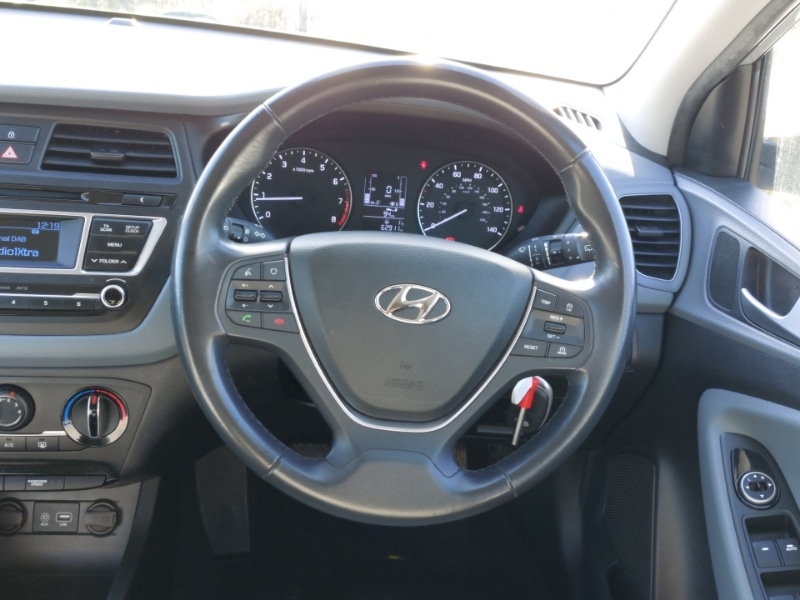 Used Hyundai i20 2016 for sale - 77543975: Photo 7