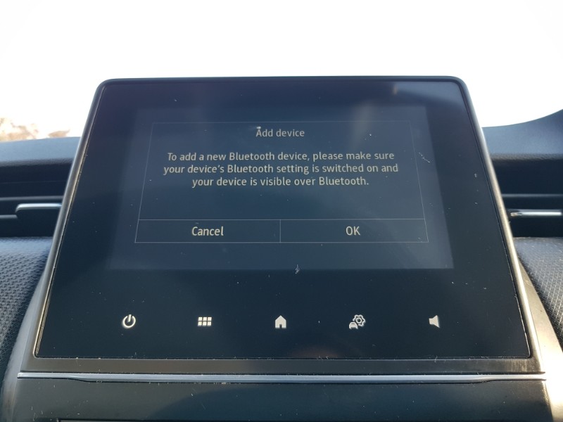 Used Renault Clio 2021 for sale - 76393324: Photo 17