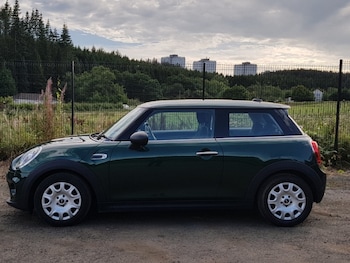 Used MINI Hatch 2018 for sale - 75633662: Photo