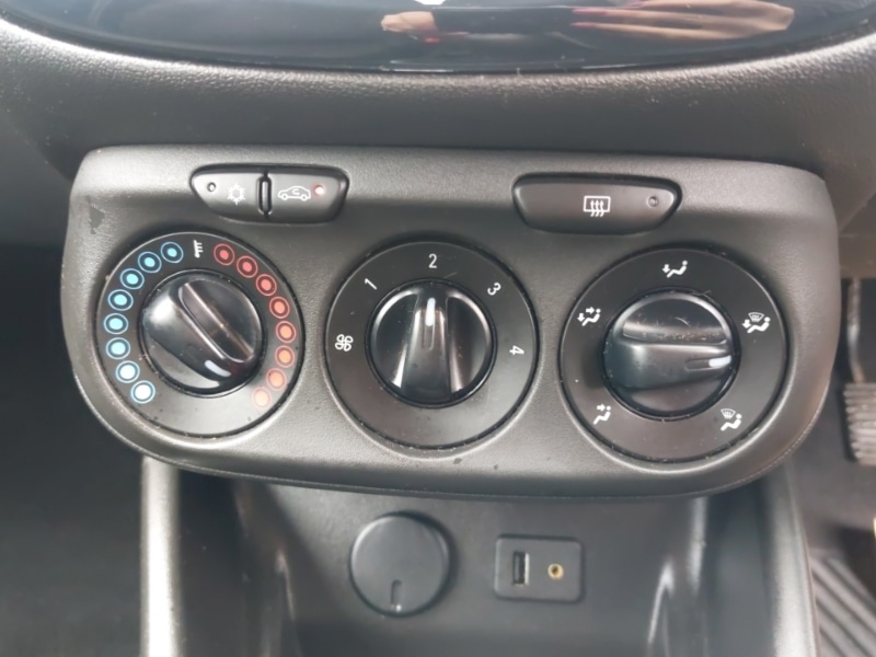 Used Vauxhall Corsa 2015 for sale - 77669555: Photo 16