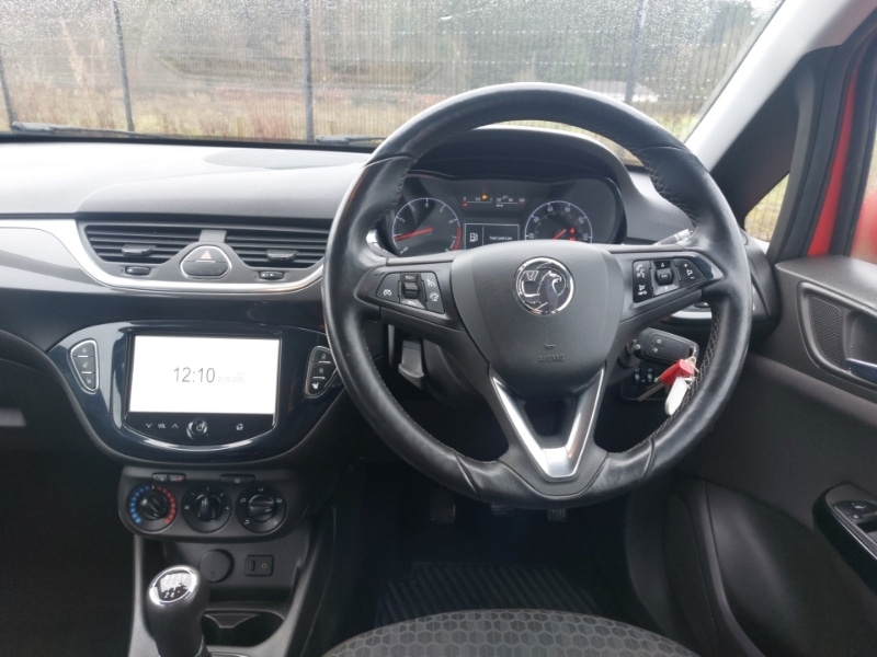 Used Vauxhall Corsa 2015 for sale - 77669555: Photo 2