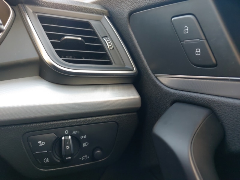 Used Audi Q5 2019 for sale - 76414752: Photo 17