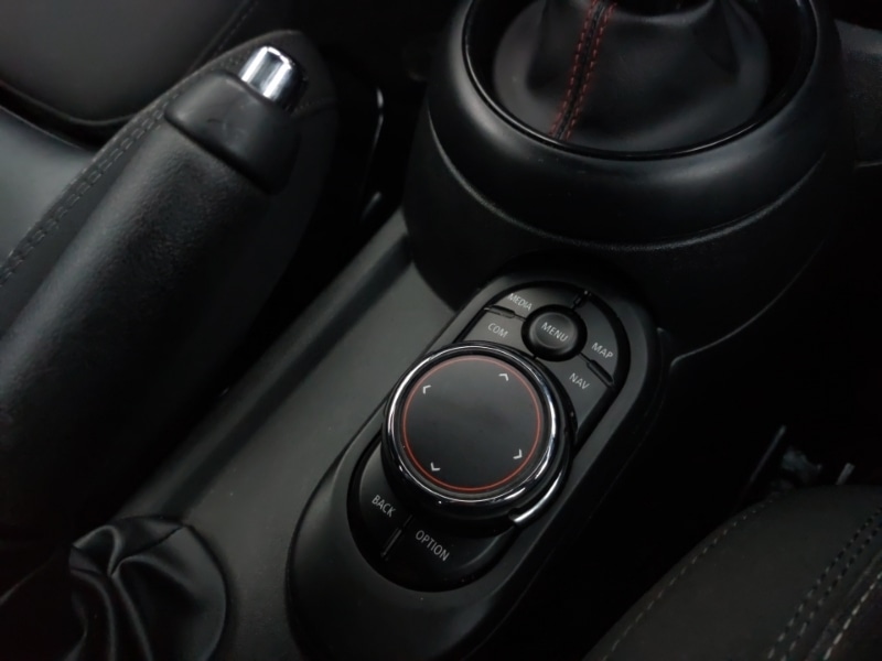 Used MINI Hatch 2018 for sale - 76487868: Photo 14