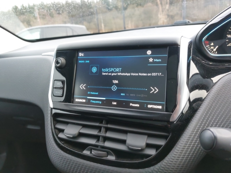 Used Peugeot 2008 2018 for sale - 77201942: Photo 11