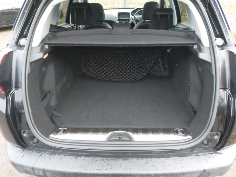 Used Peugeot 2008 2018 for sale - 77201942: Photo 8