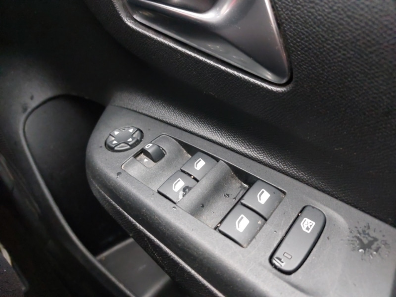 Used Vauxhall Corsa 2023 for sale - 76403779: Photo 14