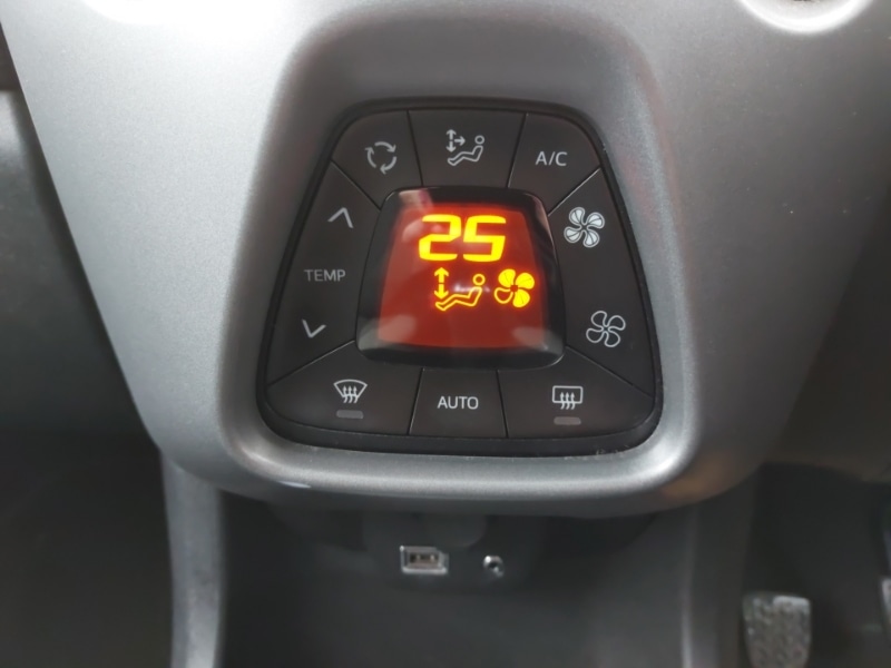 Used Toyota AYGO 2018 for sale - 77596209: Photo 19