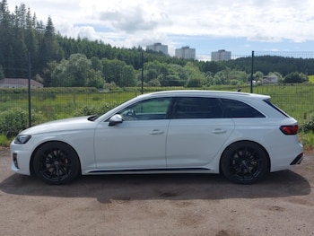 Used Audi RS4 2023 for sale - 79298487: Photo