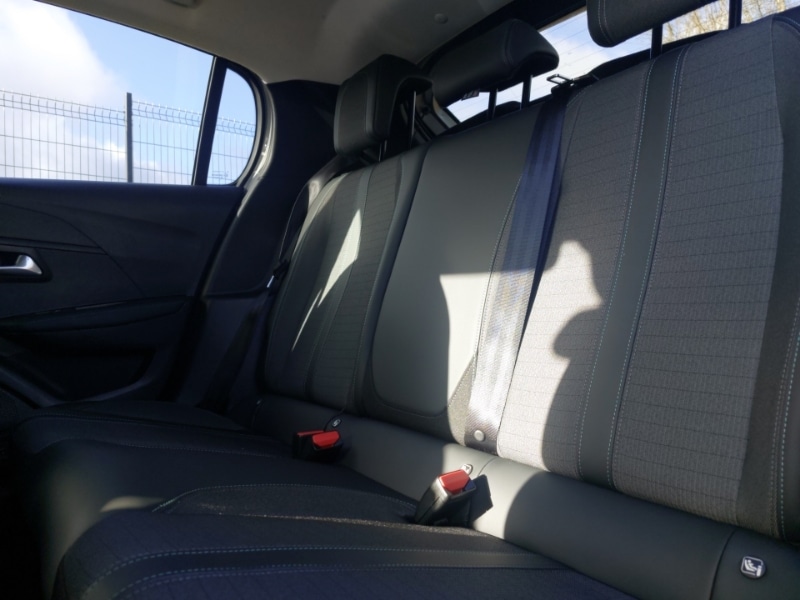 Used Peugeot 208 2023 for sale - 77731652: Photo 6