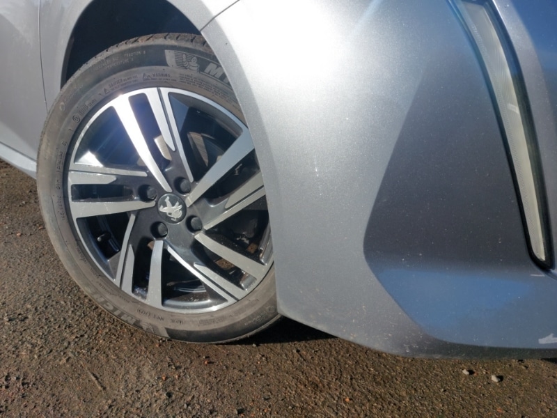 Used Peugeot 208 2023 for sale - 77731652: Photo 9