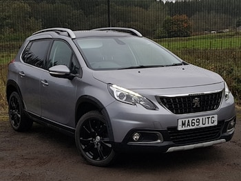 Used Peugeot 2008 2019 for sale - 76213213: Photo