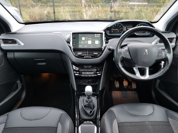 Used Peugeot 2008 2019 for sale - 76213213: Photo 2
