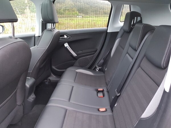 Used Peugeot 2008 2019 for sale - 76213213: Photo 6