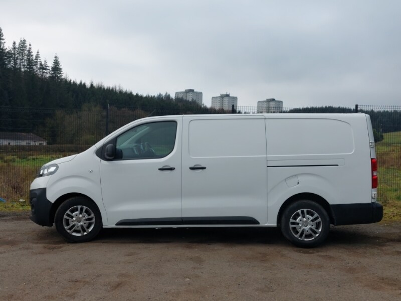 Used Vauxhall Vivaro 2020 for sale - 77947664: Photo 4