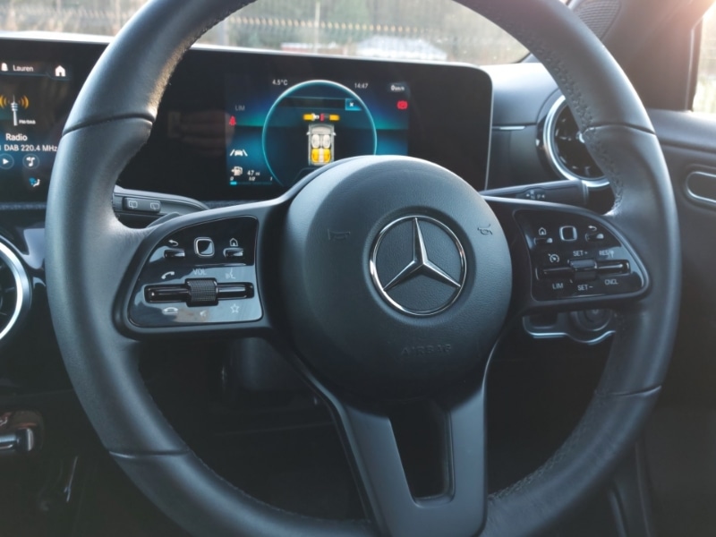 Used Mercedes-Benz A-Class 2018 for sale - 76699806: Photo 11