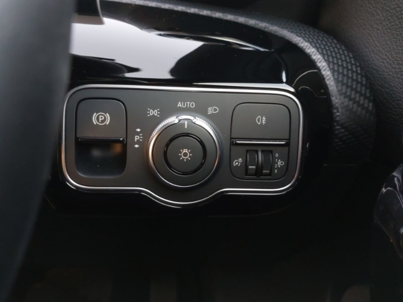 Used Mercedes-Benz A-Class 2018 for sale - 76699806: Photo 17