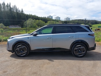 Used Peugeot 5008 2025 for sale - 78706715: Photo