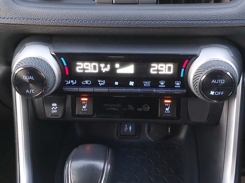 Used Toyota RAV4 2019 for sale - 77214050: Photo 14