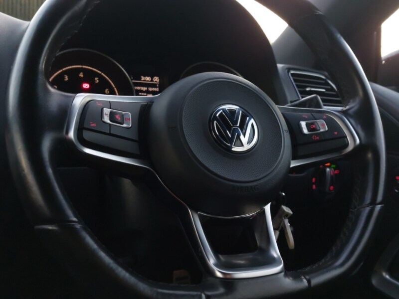 Used Volkswagen Scirocco 2017 for sale - 76583610: Photo 11