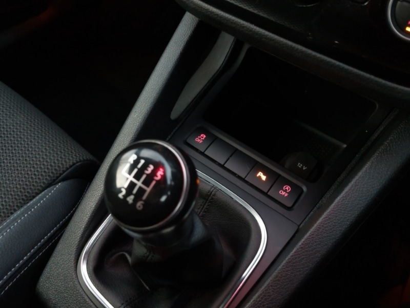 Used Volkswagen Scirocco 2017 for sale - 76583610: Photo 16