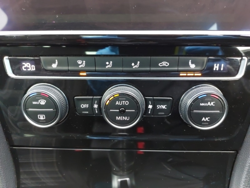 Used Volkswagen Golf 2018 for sale - 77325412: Photo 17