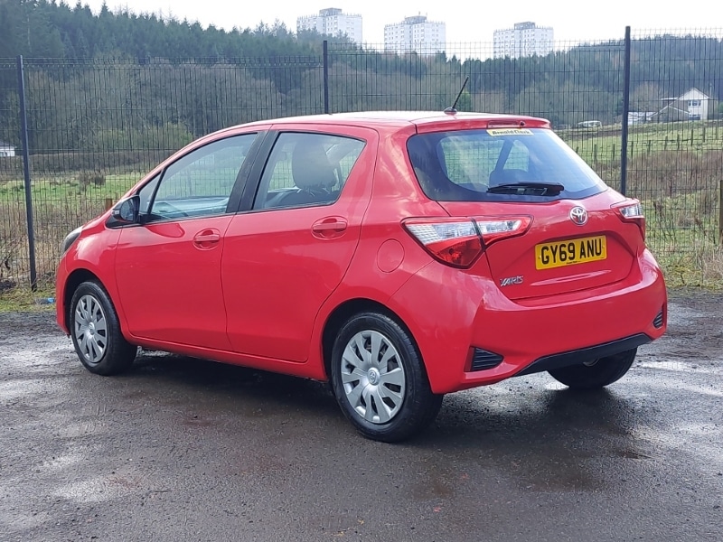 Used Toyota Yaris 2019 for sale - 77311807: Photo 3
