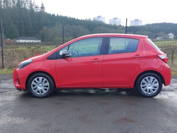 Used Toyota Yaris 2019 for sale - 77311807: Photo