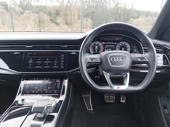Used Audi Q8 2022 for sale - 77974961: Photo