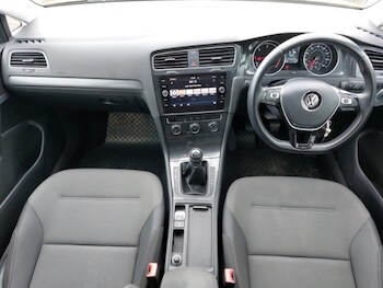 Used Volkswagen Golf 2017 for sale - 78617283: Photo