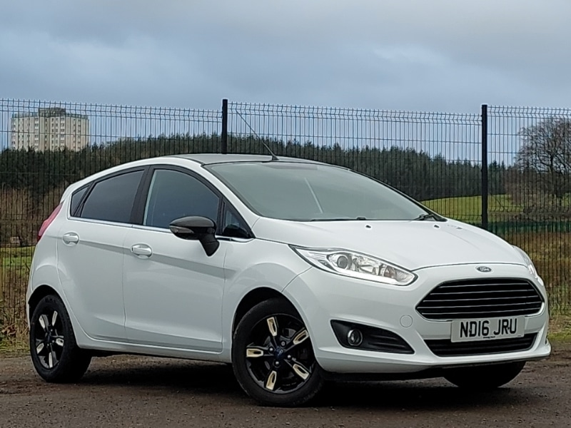 Used Ford Fiesta 2016 for sale - 76911810: Photo 1