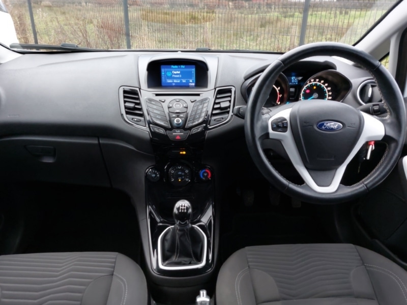 Used Ford Fiesta 2016 for sale - 76911810: Photo 2