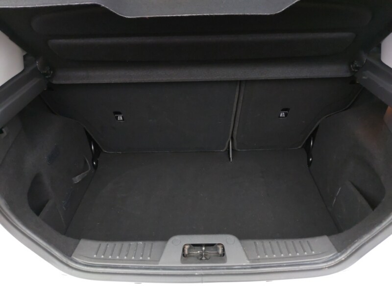 Used Ford Fiesta 2016 for sale - 76911810: Photo 8