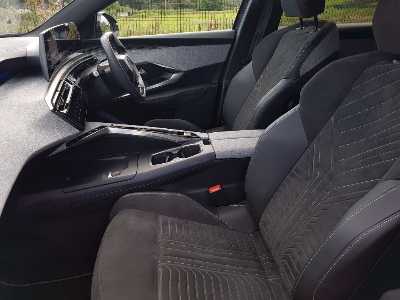 Used Peugeot 3008 2024 for sale - 76907264: Photo 5