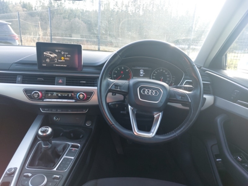 Used Audi A4 2017 for sale - 77580084: Photo 2