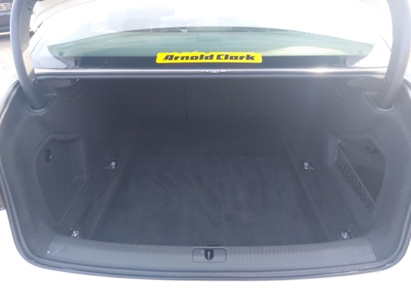 Used Audi A4 2017 for sale - 77580084: Photo 8