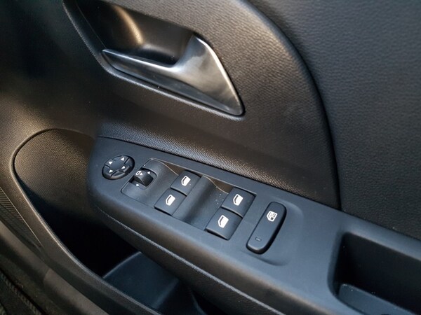 Used Vauxhall Corsa 2022 for sale - 76254571: Photo 18