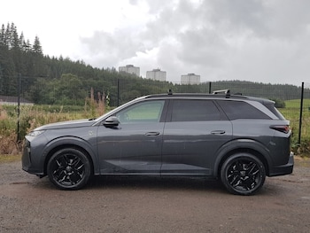Used Peugeot 5008 2024 for sale - 75719060: Photo