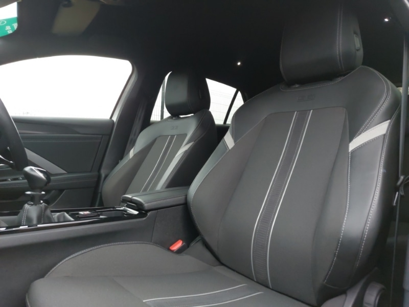 Used Vauxhall Astra 2023 for sale - 77424330: Photo 5