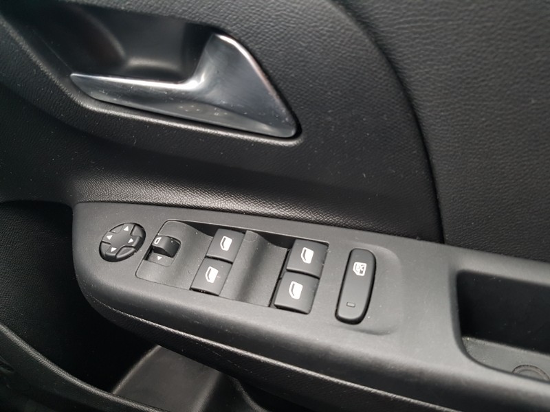 Used Vauxhall Corsa 2023 for sale - 76083297: Photo 16