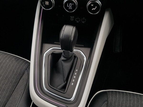 Used Renault Clio 2022 for sale - 76083373: Photo 10