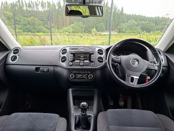 Used Volkswagen Tiguan 2015 for sale - 79238678: Photo