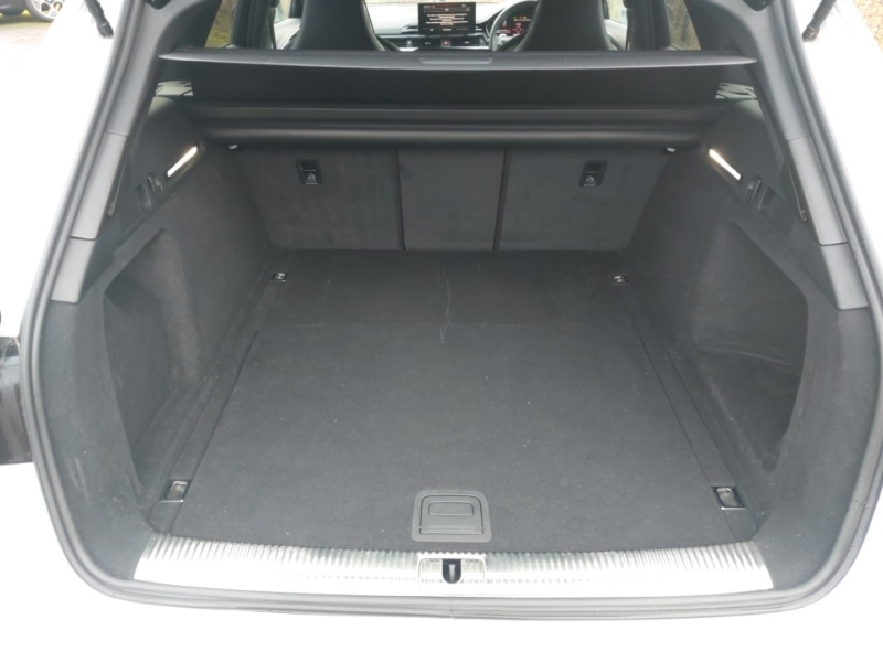 Used Audi RS4 2023 for sale - 77325366: Photo 8