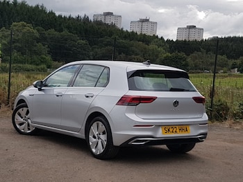 Used Volkswagen Golf 2022 for sale - 75900700: Photo