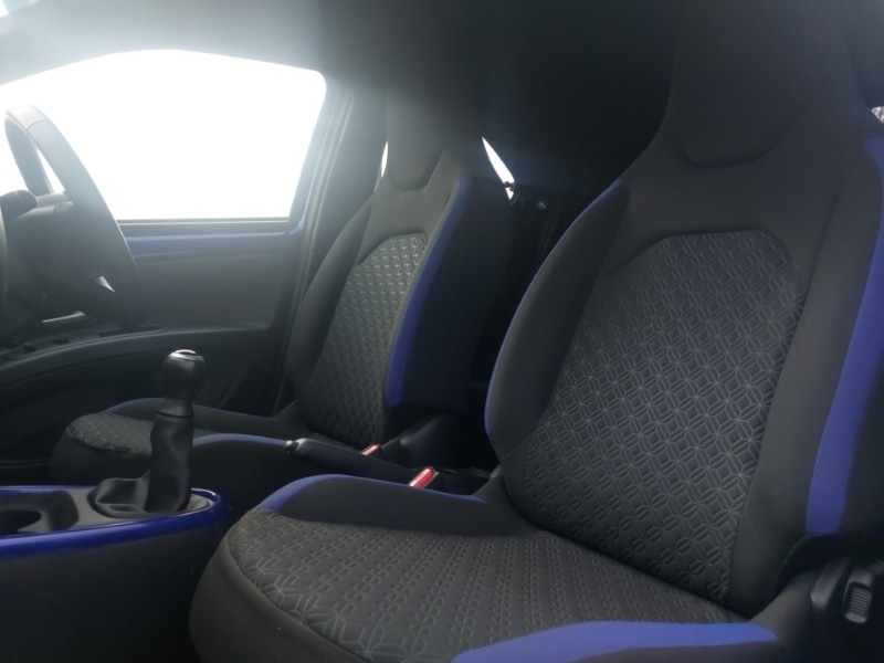 Used Toyota Aygo X 2023 for sale - 77652015: Photo 5